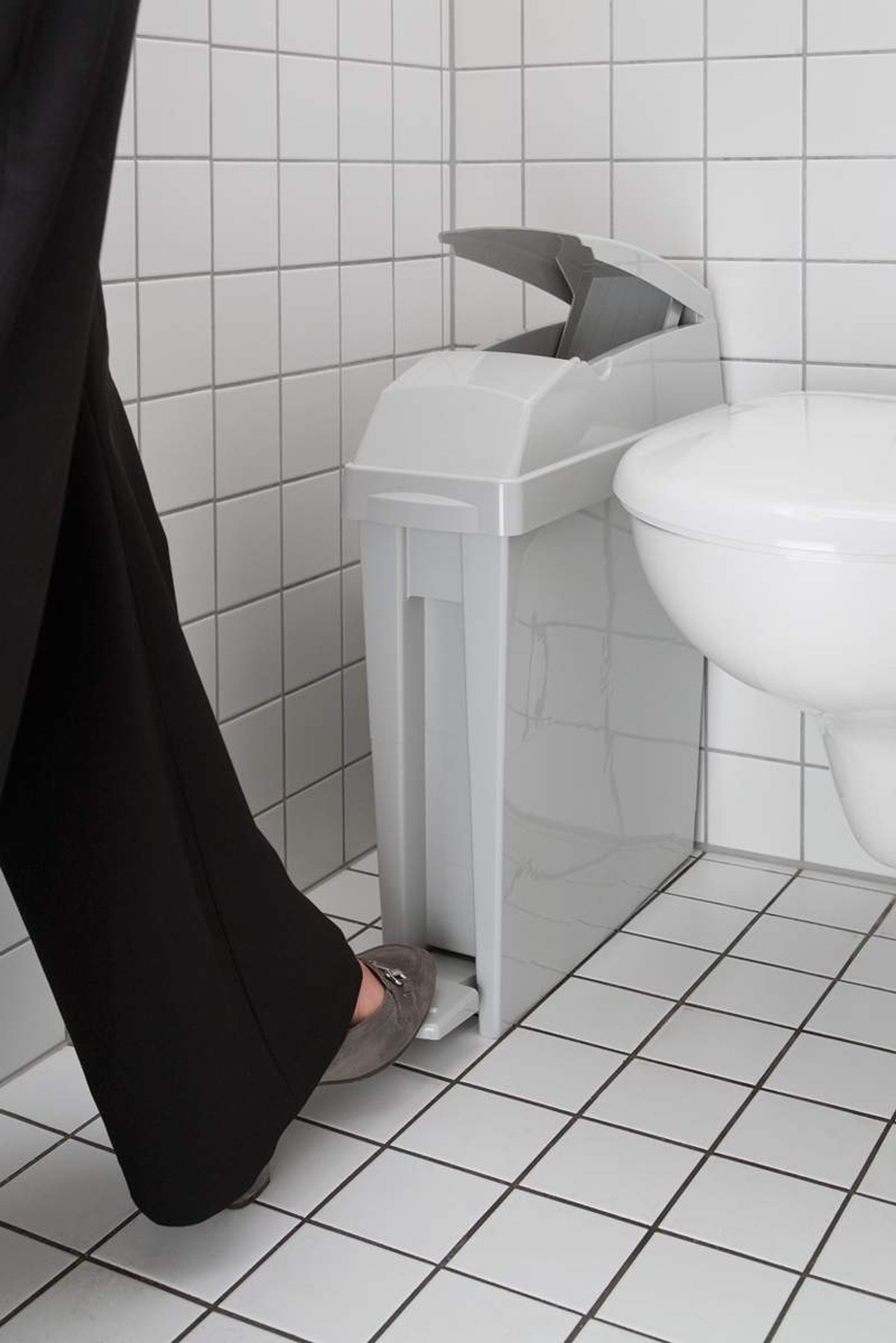 KD-GC46-22  LiZZOM  Sanitary Pads Bin (22L)_Grey color